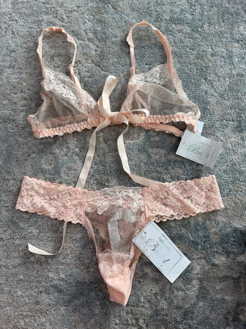 Hanky Panky Blush Pink Lace Sheer Bralette & Thong Set